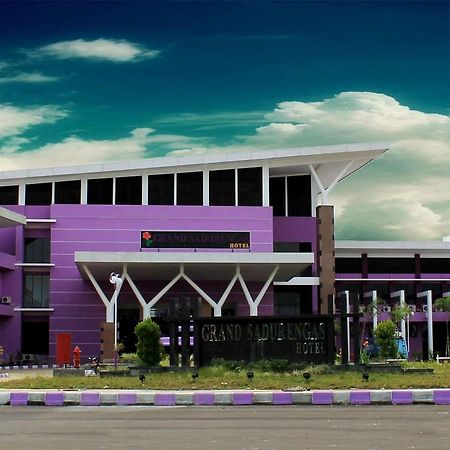 Kyriad Sadurengas Hotel Tanah Grogot Εξωτερικό φωτογραφία