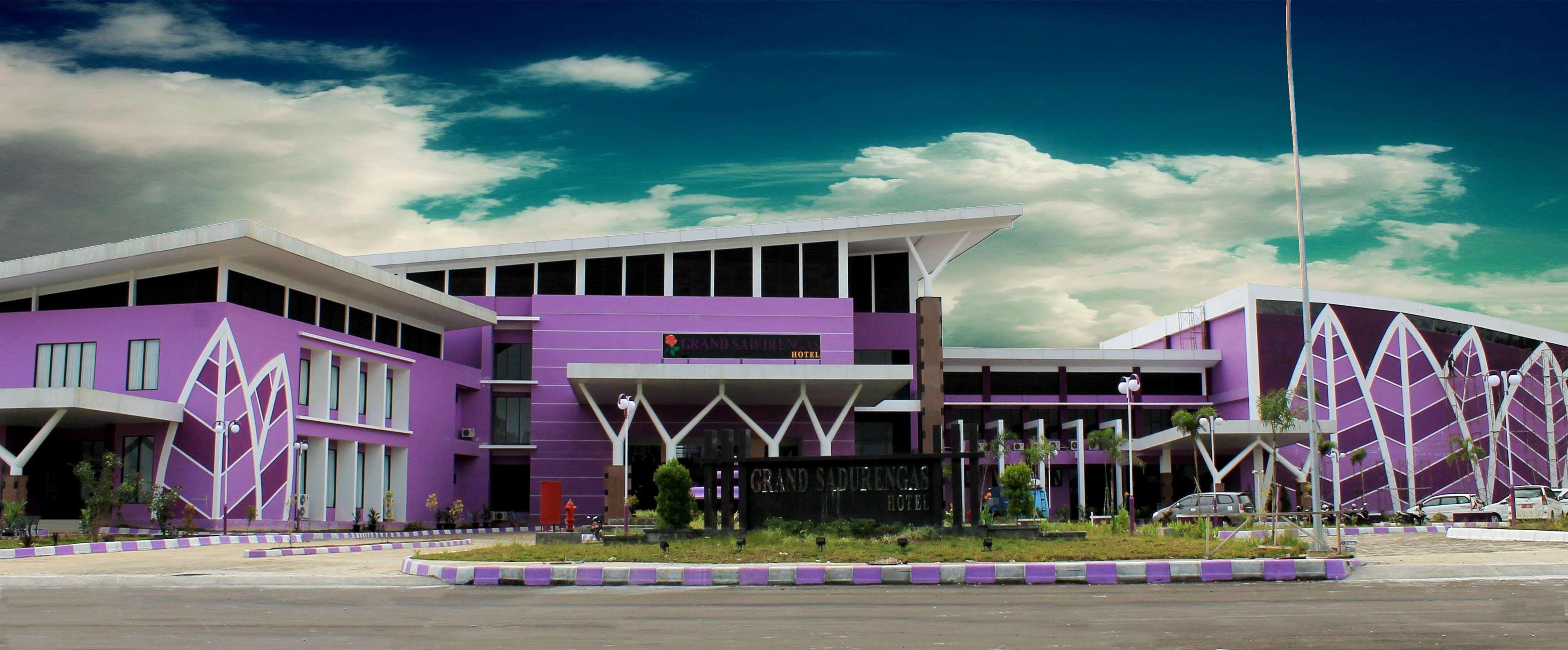Kyriad Sadurengas Hotel Tanah Grogot Εξωτερικό φωτογραφία