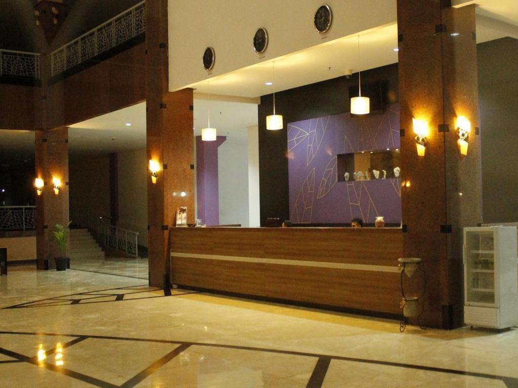 Kyriad Sadurengas Hotel Tanah Grogot Εξωτερικό φωτογραφία